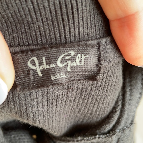 BRANDY MELVILLE/JOHN GALT button down top !! - Picture 3 of 6